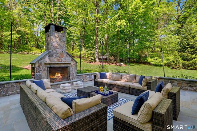 463 White Oak Shade Road, New Canaan, CT 06840