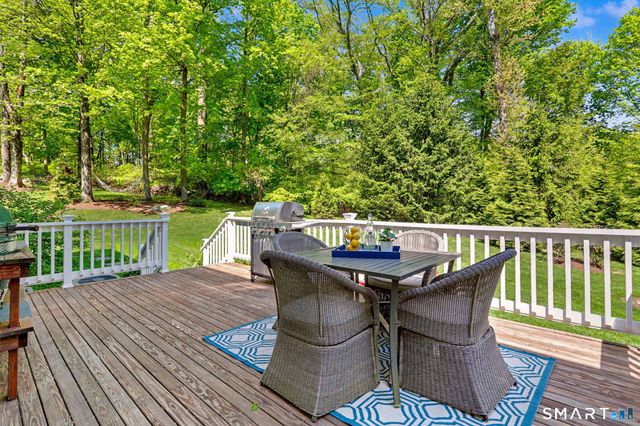 463 White Oak Shade Road, New Canaan, CT 06840