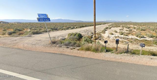 42nd Street West & Avenue C10, Lancaster, CA 93536