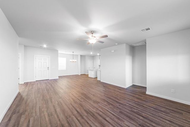 215 Wrangler Pass, Stillwater, OK 74075