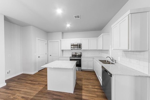 215 Wrangler Pass, Stillwater, OK 74075