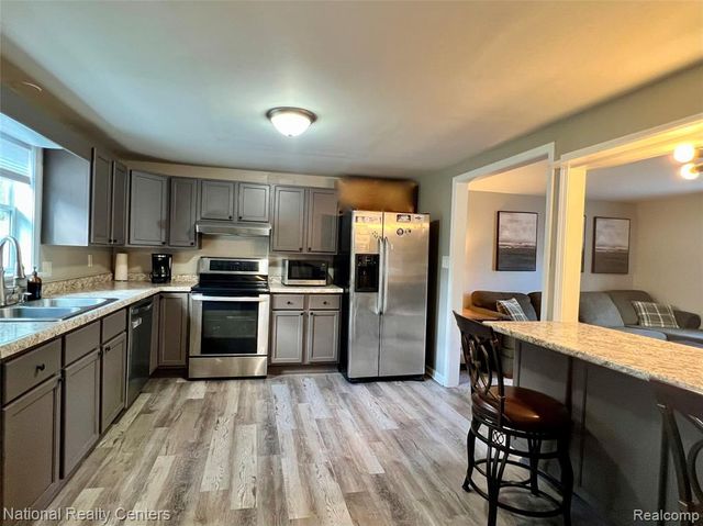 7444 Rory Street, Grand Blanc, MI 48439