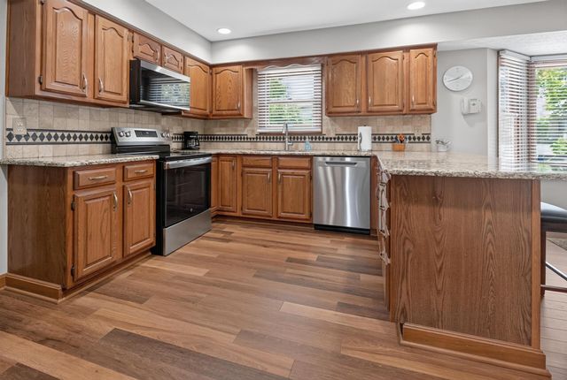 4559 Hunting Creek Drive, Grove City, OH 43123