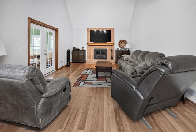 4559 Hunting Creek Drive, Grove City, OH 43123