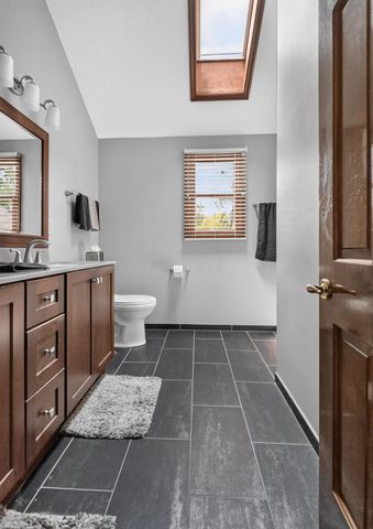 4559 Hunting Creek Drive, Grove City, OH 43123