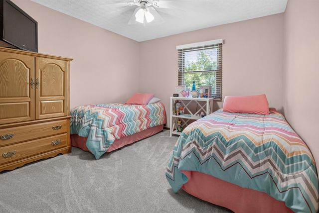 4559 Hunting Creek Drive, Grove City, OH 43123