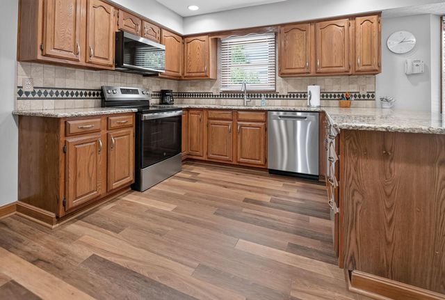 4559 Hunting Creek Drive, Grove City, OH 43123
