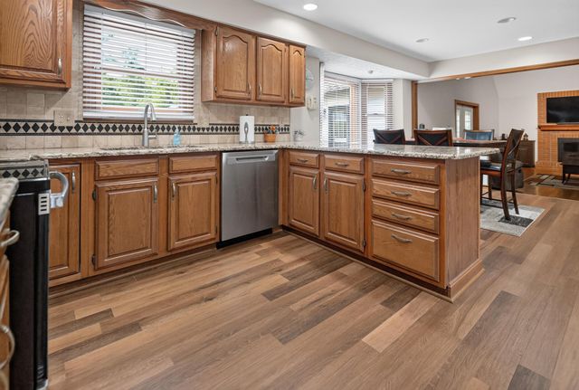4559 Hunting Creek Drive, Grove City, OH 43123