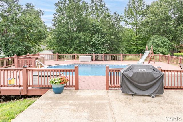 7712 Meadow View Circle, Union, MO 63084