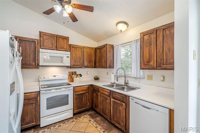 7712 Meadow View Circle, Union, MO 63084