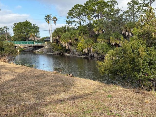 1926 SNOVER AVENUE, North Port, FL 34286