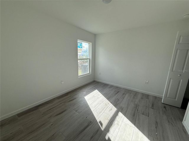 1926 SNOVER AVENUE, North Port, FL 34286