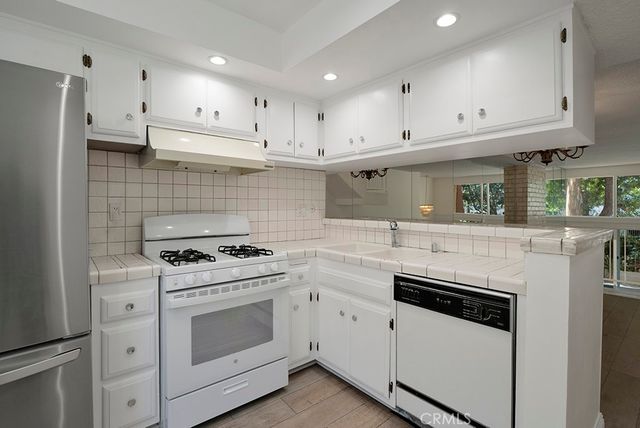 17815 Margate, Encino, CA 91316