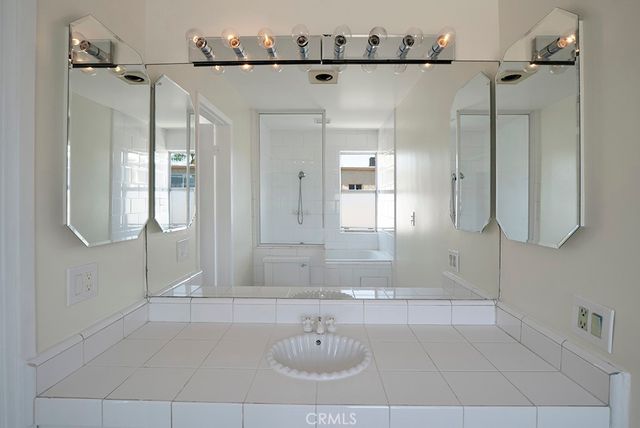 17815 Margate, Encino, CA 91316