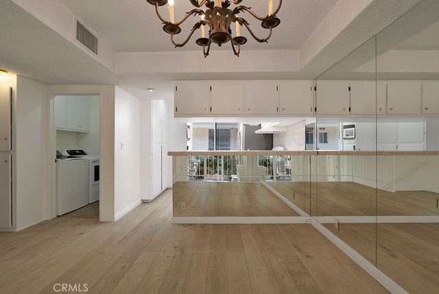 17815 Margate, Encino, CA 91316