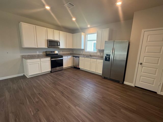 2504 Hawks Eye Drive, Conroe, TX 77340