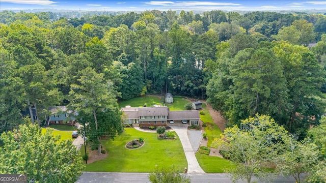 1660 Northwoods Drive, Marietta, GA 30066