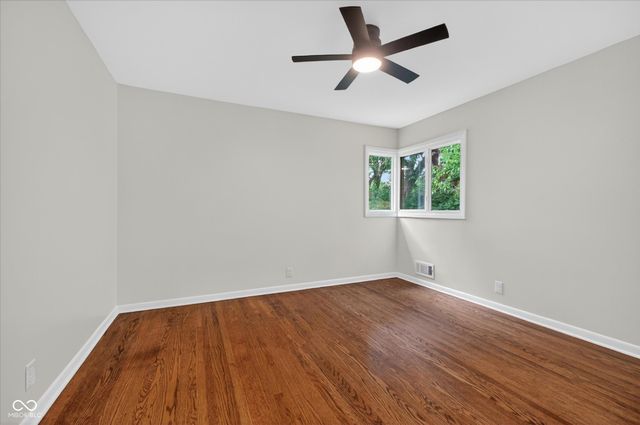 430 W 64th, Indianapolis, IN 46260