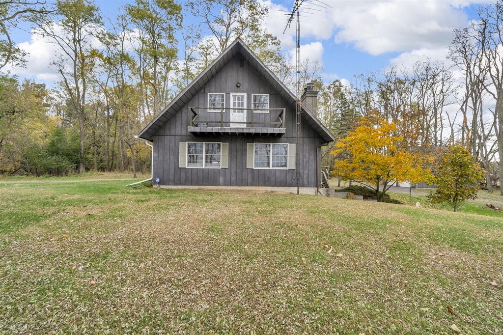 8705 Clark Lake Road, Clarklake, MI 49234