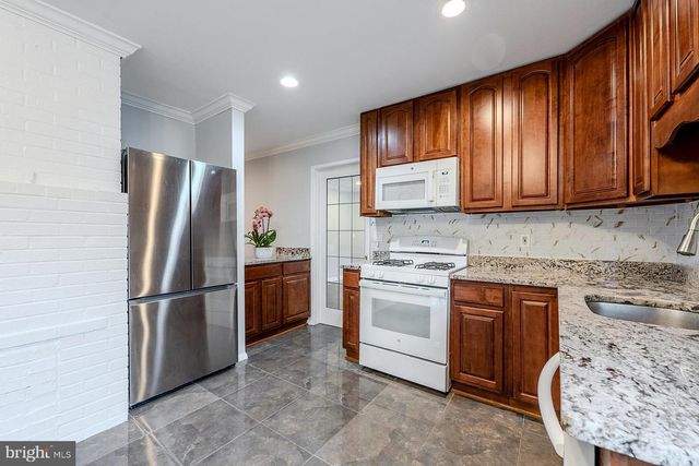 5807 ACCOMAC ST, Springfield, VA 22150