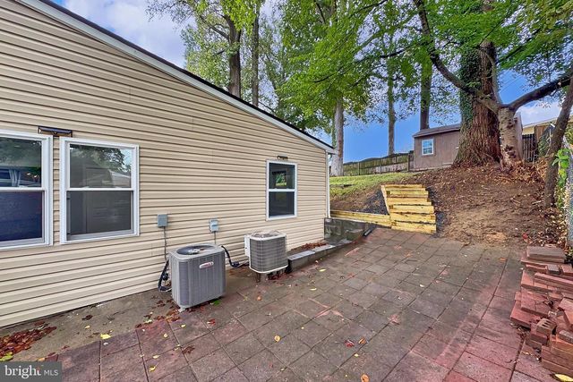 5807 ACCOMAC ST, Springfield, VA 22150