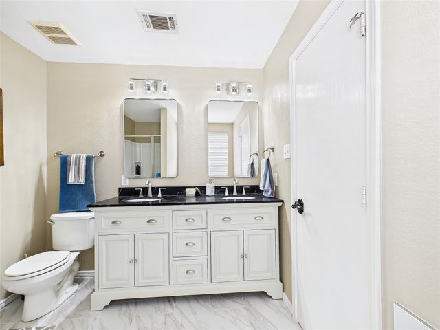 1704 Heron Drive, Aubrey, TX 76227