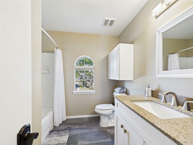 1704 Heron Drive, Aubrey, TX 76227