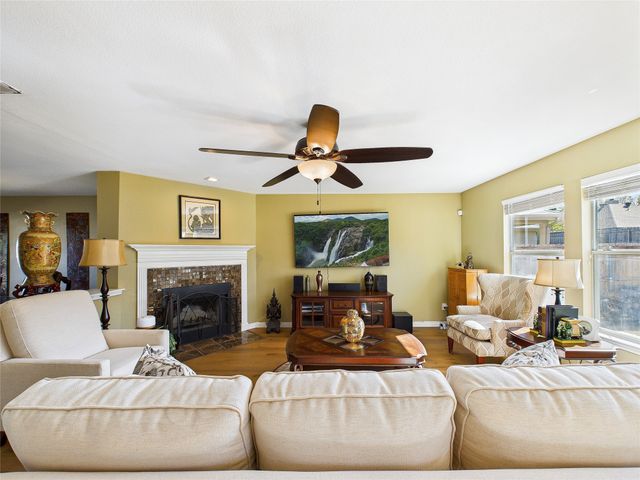 1704 Heron Drive, Aubrey, TX 76227