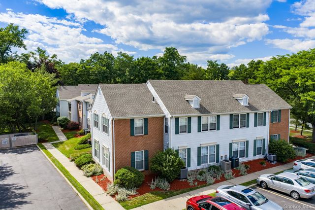 111 Cartwheel Court 28, Washingtonville, NY 10992