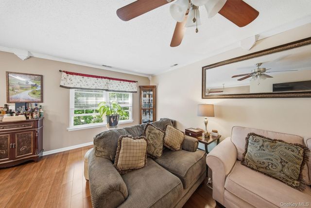 111 Cartwheel Court 28, Washingtonville, NY 10992