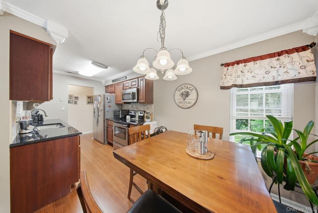 111 Cartwheel Court 28, Washingtonville, NY 10992