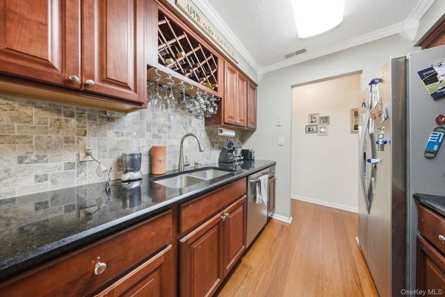 111 Cartwheel Court 28, Washingtonville, NY 10992