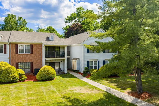 111 Cartwheel Court 28, Washingtonville, NY 10992