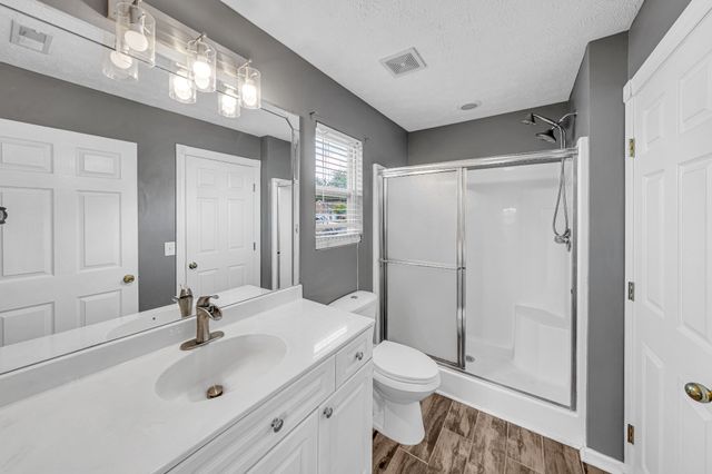 129 Southern Ter, White House, TN 37188