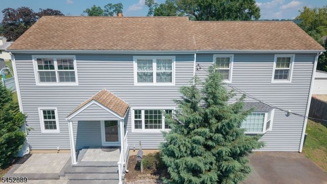 647 Cook Ave, Middlesex Boro, NJ 08846