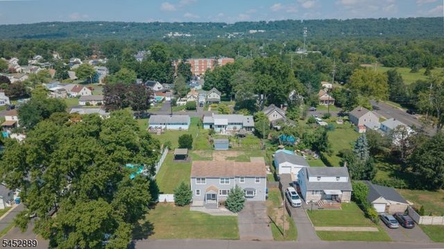647 Cook Ave, Middlesex Boro, NJ 08846