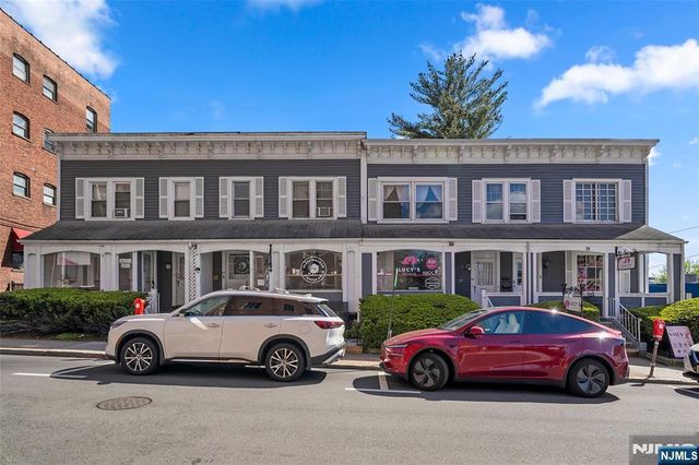 42-44 Bergen, Englewood, NJ 07631