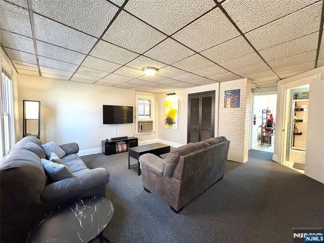 42-44 Bergen, Englewood, NJ 07631