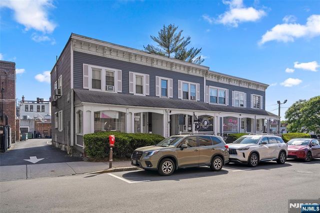42-44 Bergen, Englewood, NJ 07631