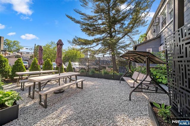 42-44 Bergen, Englewood, NJ 07631
