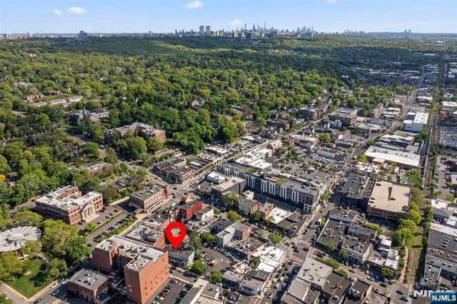 42-44 Bergen, Englewood, NJ 07631