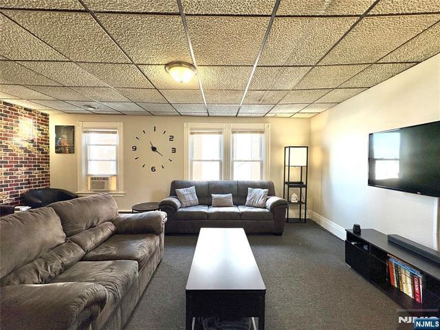 42-44 Bergen, Englewood, NJ 07631