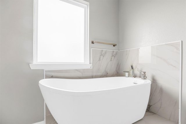 178 Road 5126, Cleveland, TX 77327