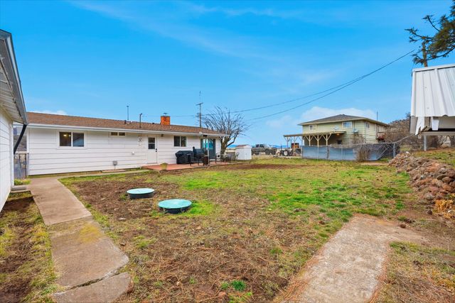 6125 Wocus Road, Klamath Falls, OR 97601