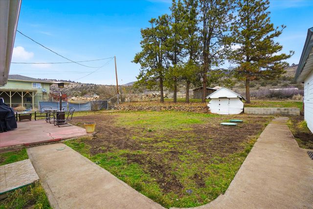 6125 Wocus Road, Klamath Falls, OR 97601