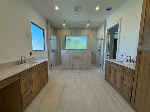 513 W 8th Street, Houston, TX 77007