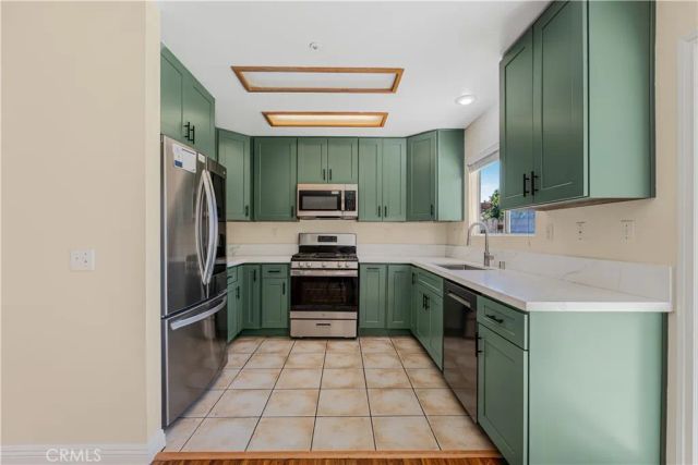 225 Cinnamon Oak Ave, Ventura, CA 93004