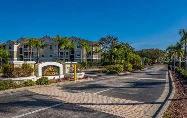 5134 NORTHRIDGE ROAD 304, Sarasota, FL 34238