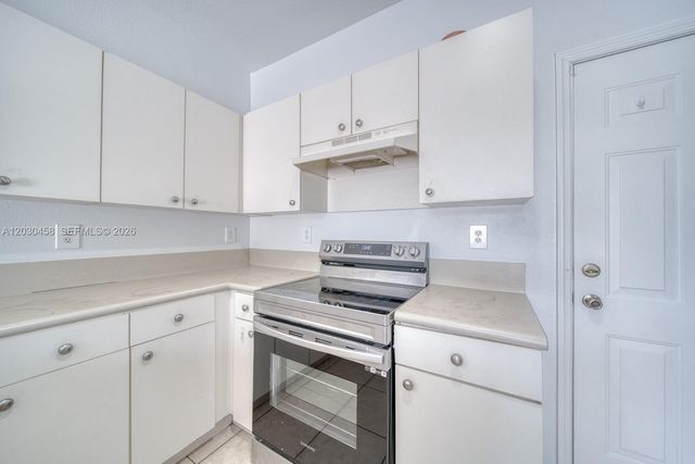 27240 SW 138th Path, Homestead, FL 33032