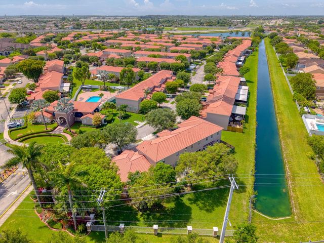 27240 SW 138th Path, Homestead, FL 33032